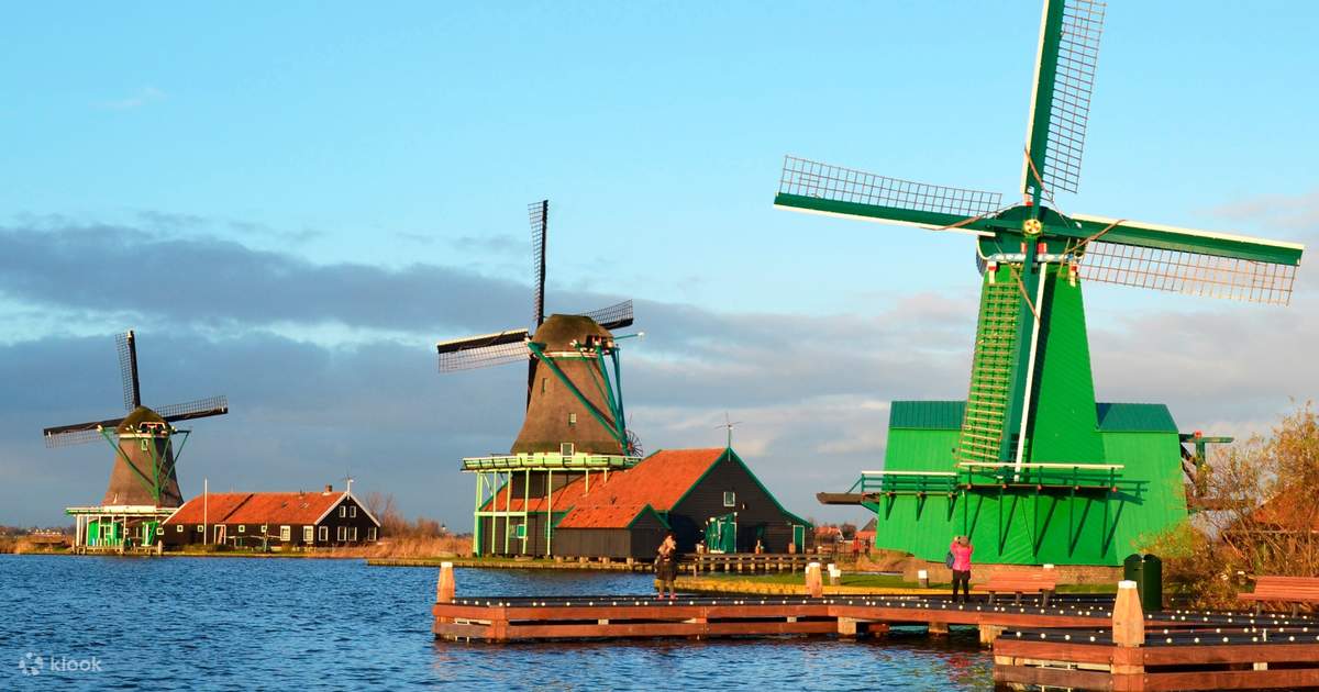 Zaanse schans new arrivals windmills